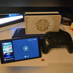 Nintendo Switch OLED Zelda Edition